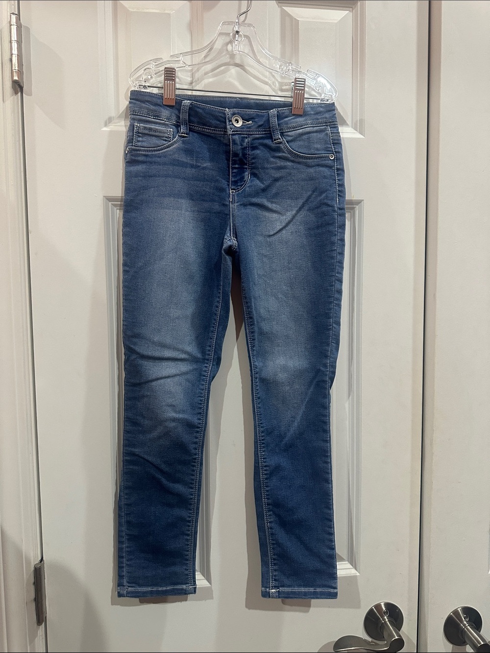 NEW Kids Skinny Jeans in Blue Wash size 7/8